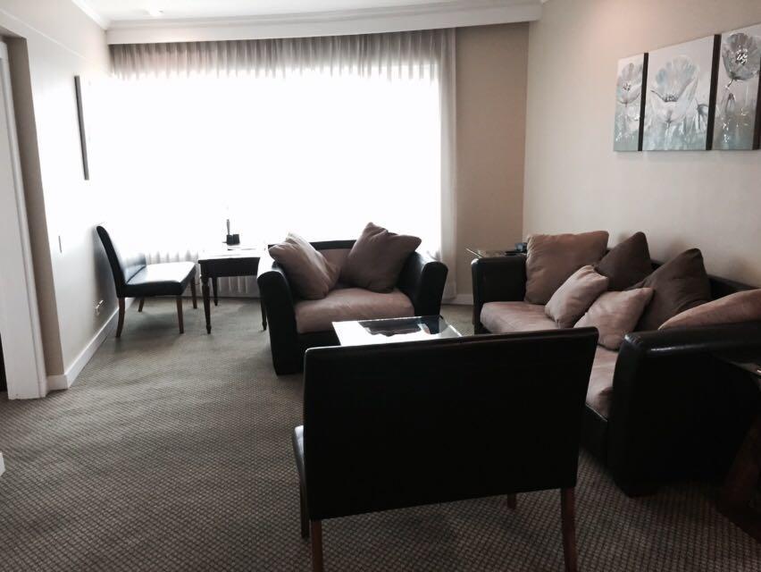 Aparta Hotel Torres De Suites Quito Buitenkant foto